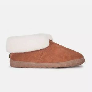 Sheepskin slippers